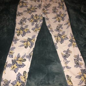 Bootcut flower pants